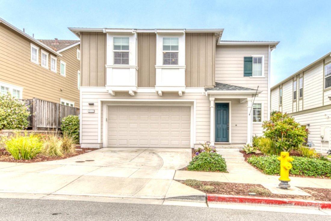 House in Marina, California, United States 1 - 18322018