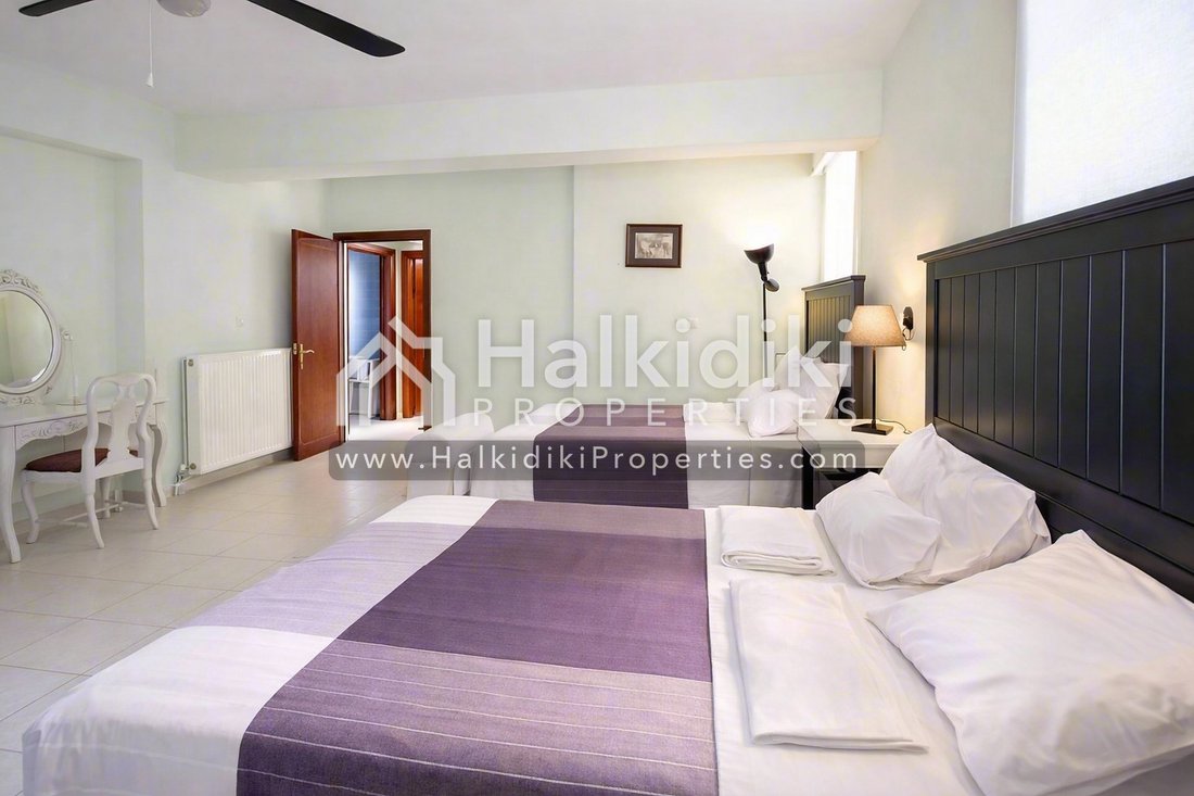 Villa in Pallini Municipal Unit, Macedonia and Thrace, Greece 5 - 11972236