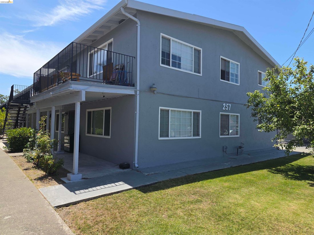 Hayward, California, United States 2 - 17296159