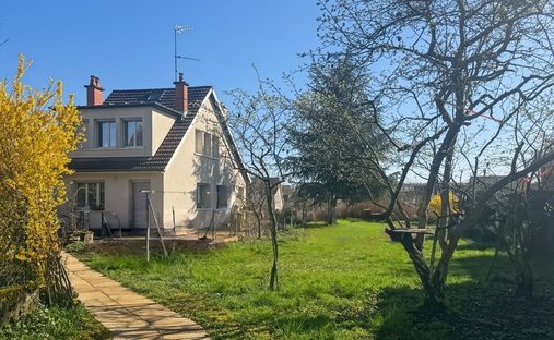 Casa en Grangier, Dijon, Francia 1