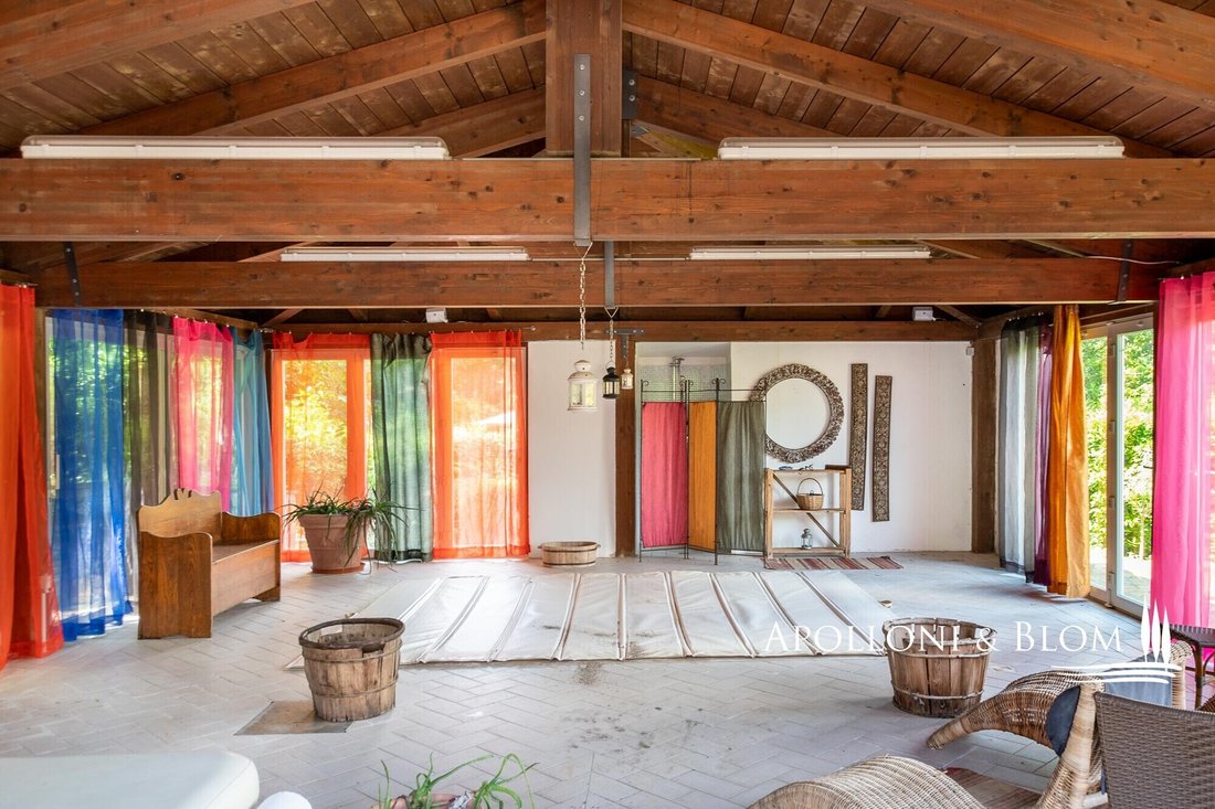 Tuoro sul Trasimeno, Umbria, Italy 5 - 18322847