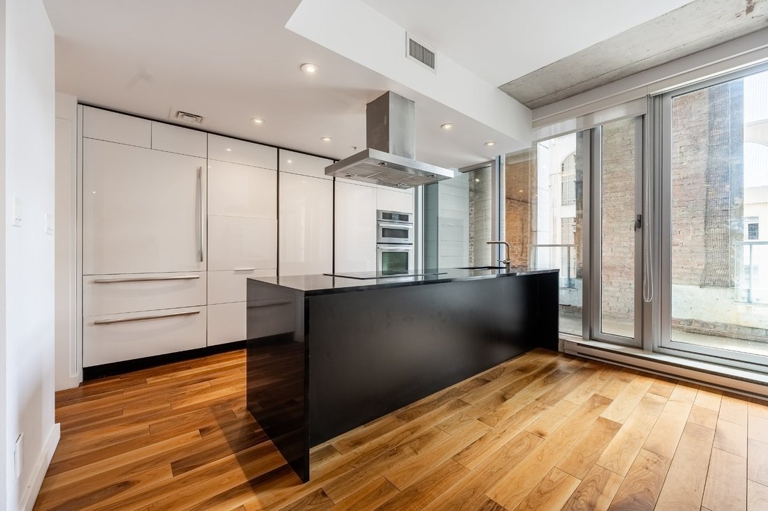 Apartment in Montréal, Quebec, Canada 5 - 18318197