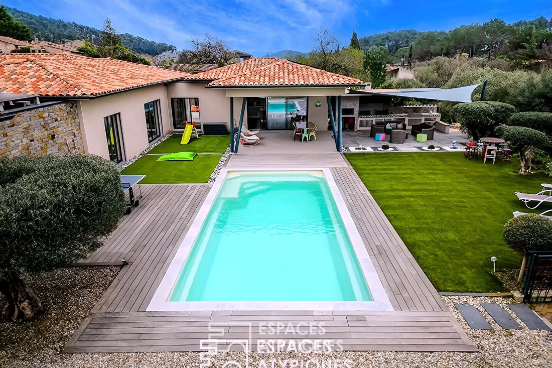 Villa in Solliès-Toucas, Provence-Alpes-Côte d'Azur, Frankreich 2 - 18323224