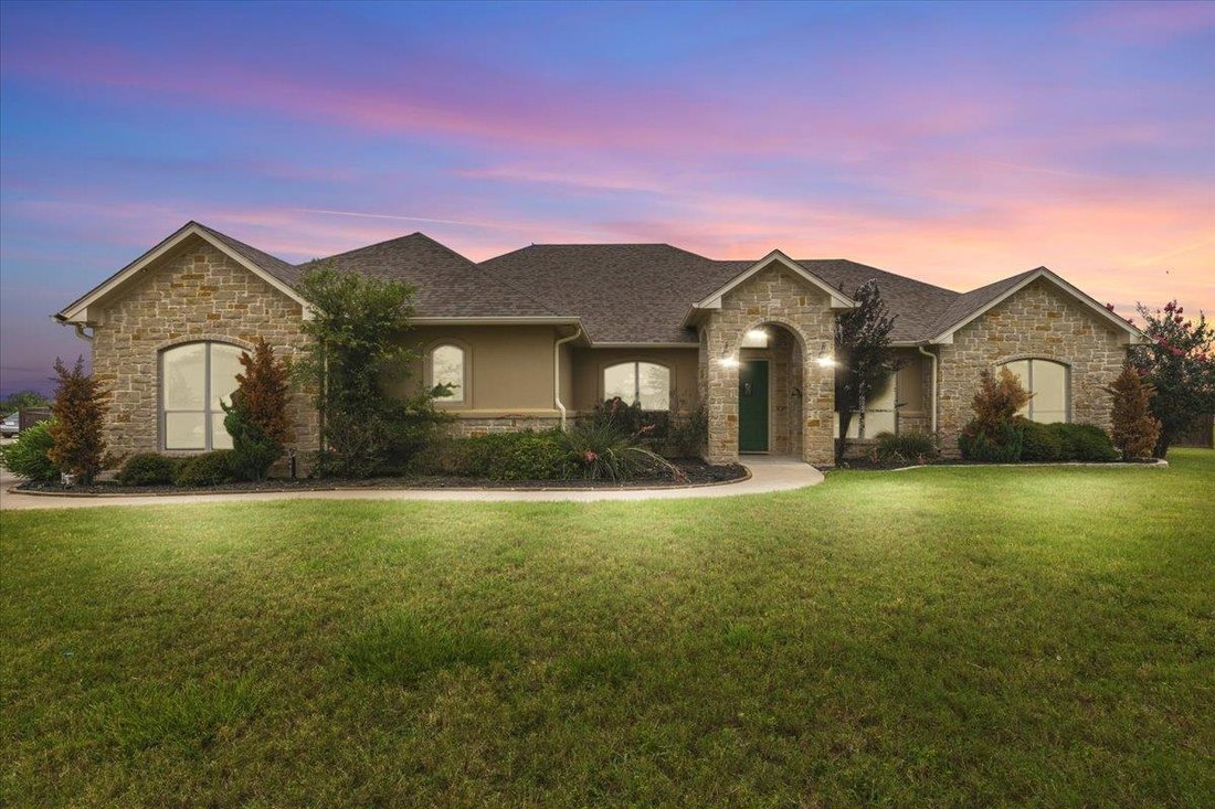 House in Bastrop, Texas, United States 1 - 18318367