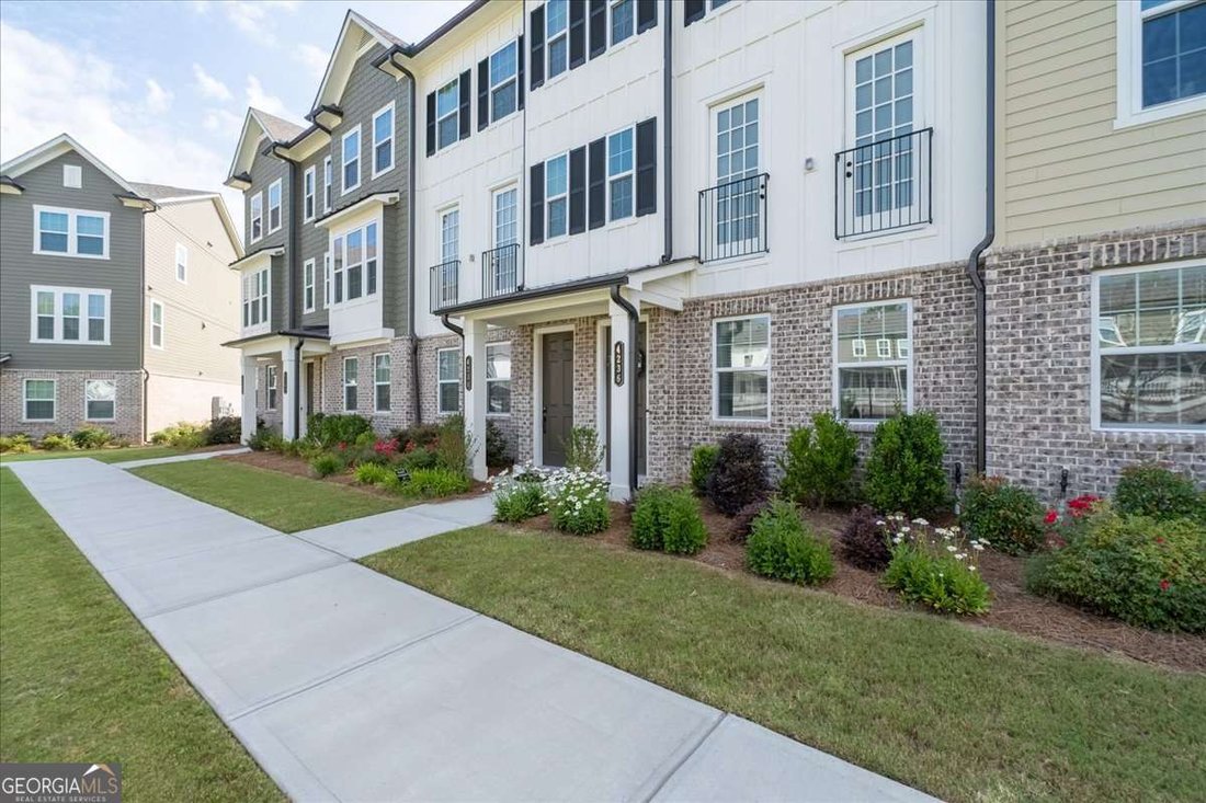 House in Johns Creek, Georgia, United States 3 - 18319251