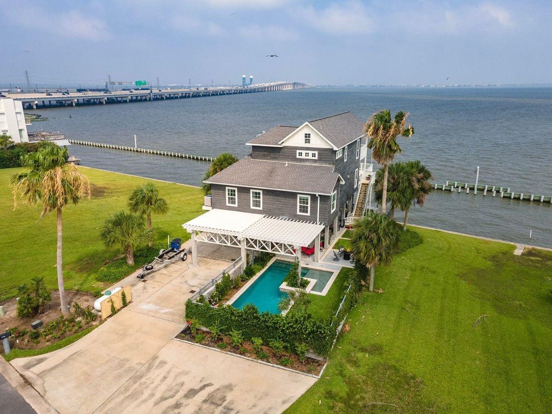 House in Galveston, Texas, United States 4 - 18322678