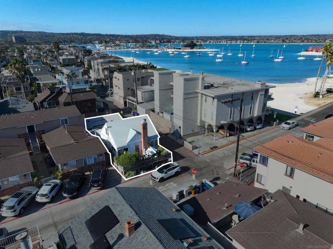 San Diego, California, United States 1 - 18321935