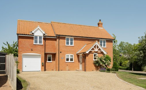 House in Pulham Market, England 1