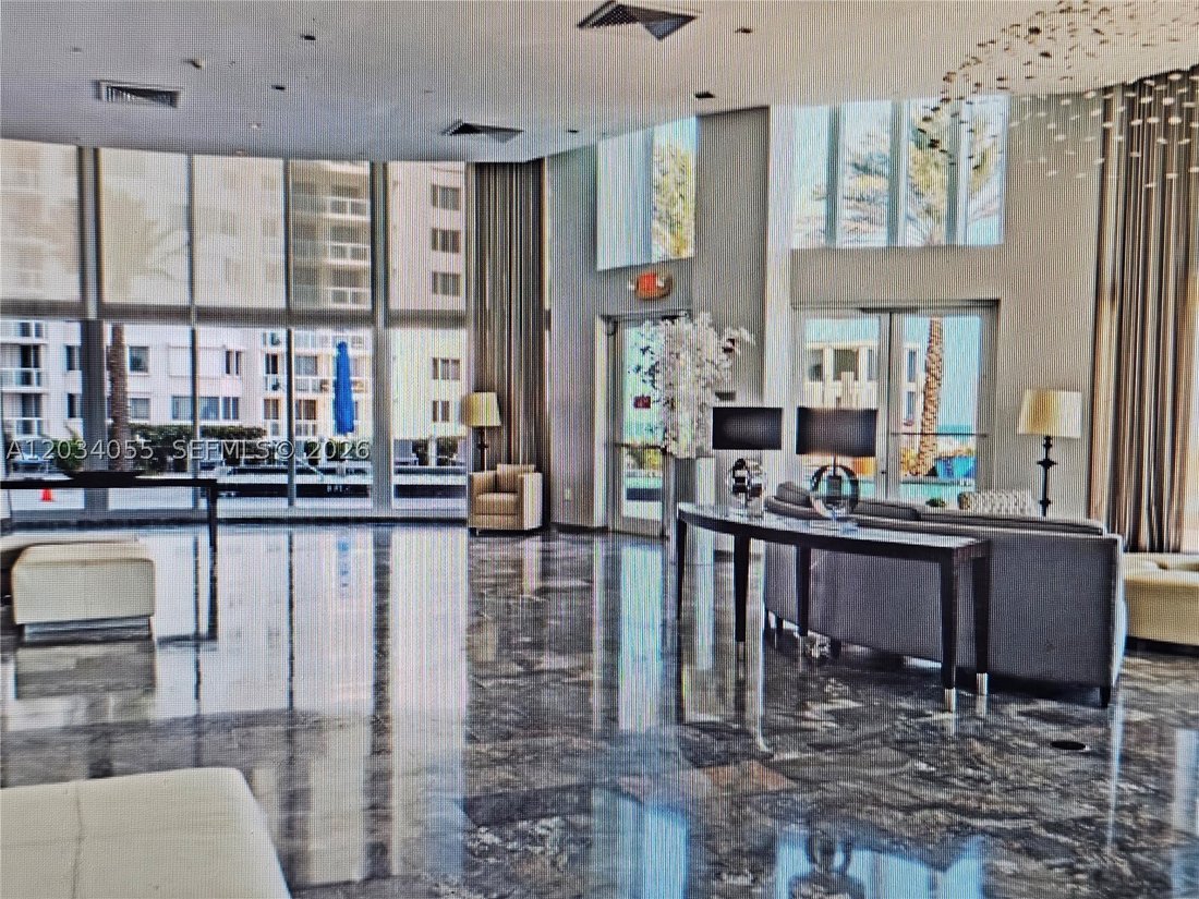 Condo in Sunny Isles Beach, Florida, United States 5 - 18122928