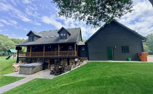 House in Chippewa Falls, Wisconsin, United States 1