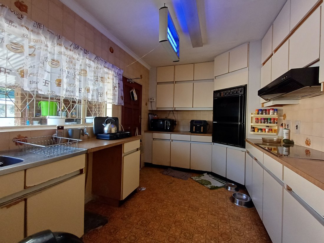 Country House in Edenvale, Gauteng, South Africa 4 - 18320313