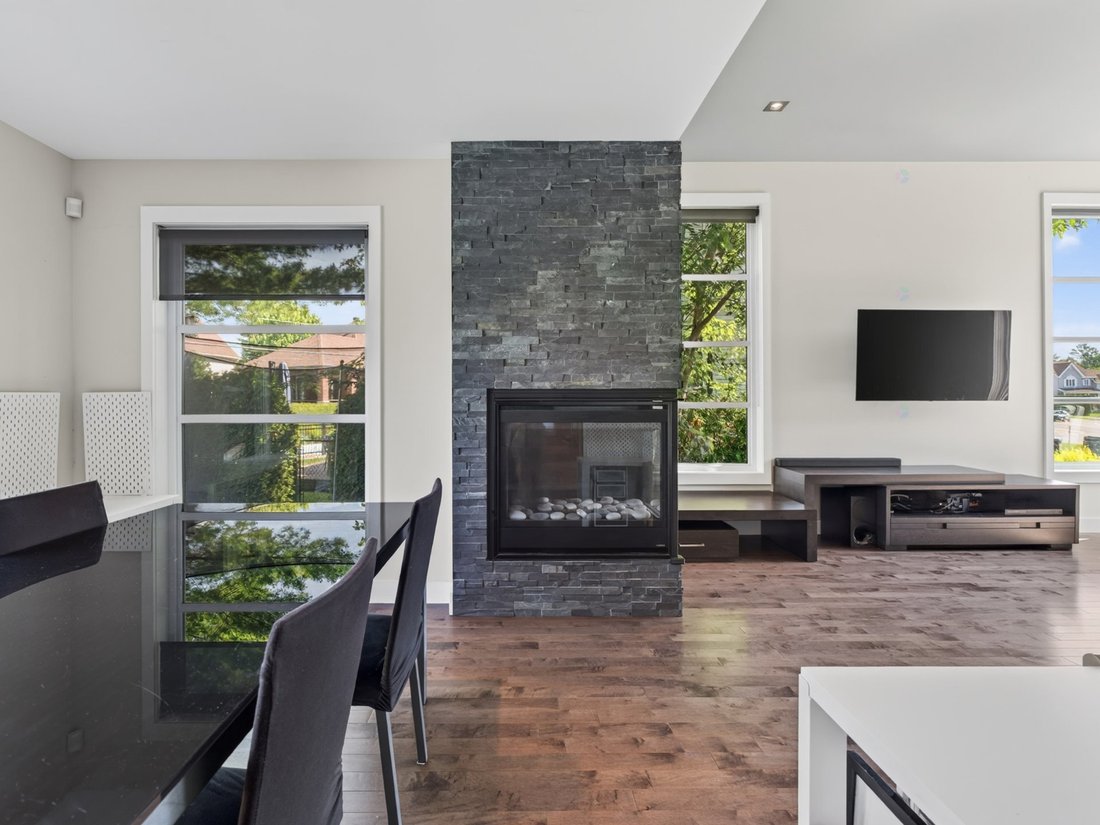 House in Blainville, Quebec, Canada 5 - 18322759