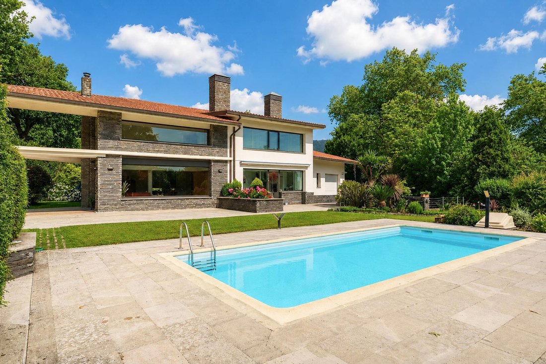 Villa in Irun, Basque Country, Spain 1 - 16988008