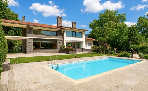 Villa a Irun, Paesi Baschi, Spagna 1