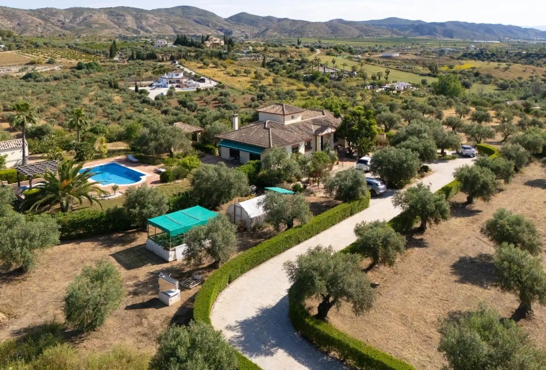Finca à Alhaurín el Grande, Andalousie, Espagne 1 - 18318717