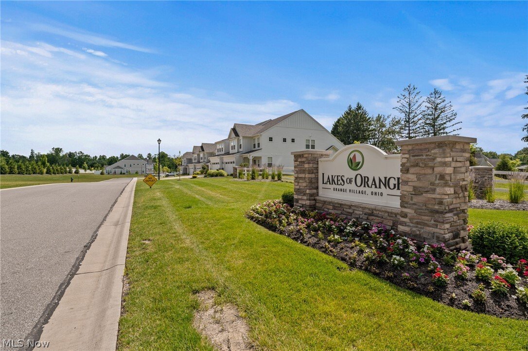 Townhouse in Orange, Ohio, United States 4 - 18318083