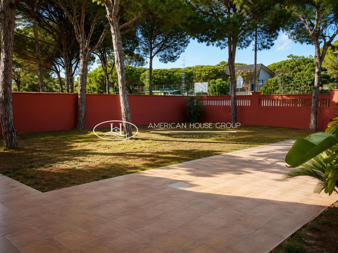 Chalet in Chiclana de la Frontera, Andalusia, Spain 5 - 12725959