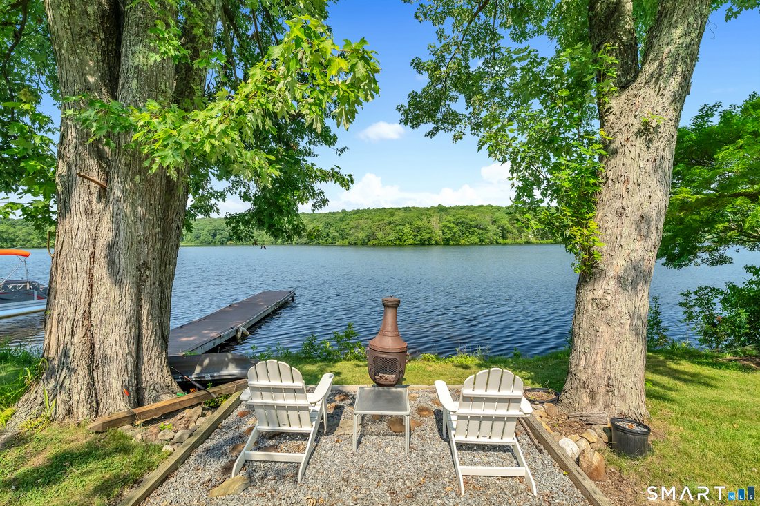 House in Colchester, Connecticut, United States 2 - 18321984