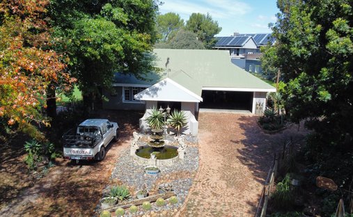 Farm Ranch in Pretoria, Gauteng, South Africa 1