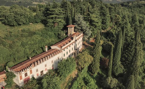 Villa in Quinzano, Verona, Veneto 1