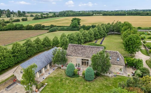 House in Gloucestershire, England 1