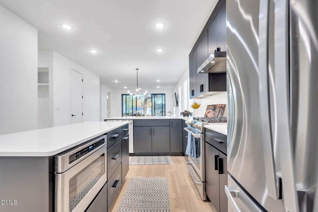 Condo in Raleigh, North Carolina, United States 4 - 18321249