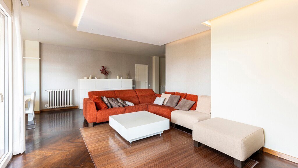Apartment in Sarrià-Sant Gervasi, Barcelona, Spain 2 - 18322112