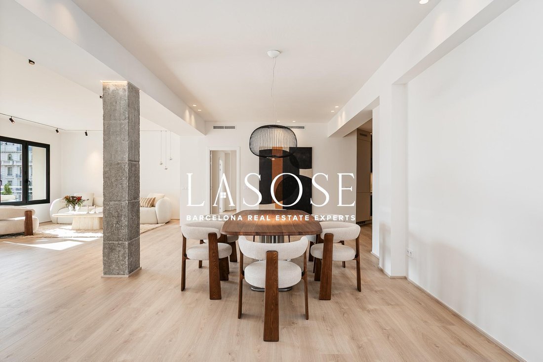 Apartment in Eixample, Barcelona, Spain 3 - 18319753