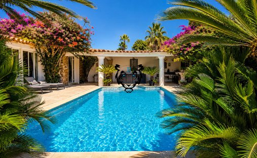 House in Nartelle-Noyer-Bellevue-bd des Sardinaux, Sainte-Maxime, France 1