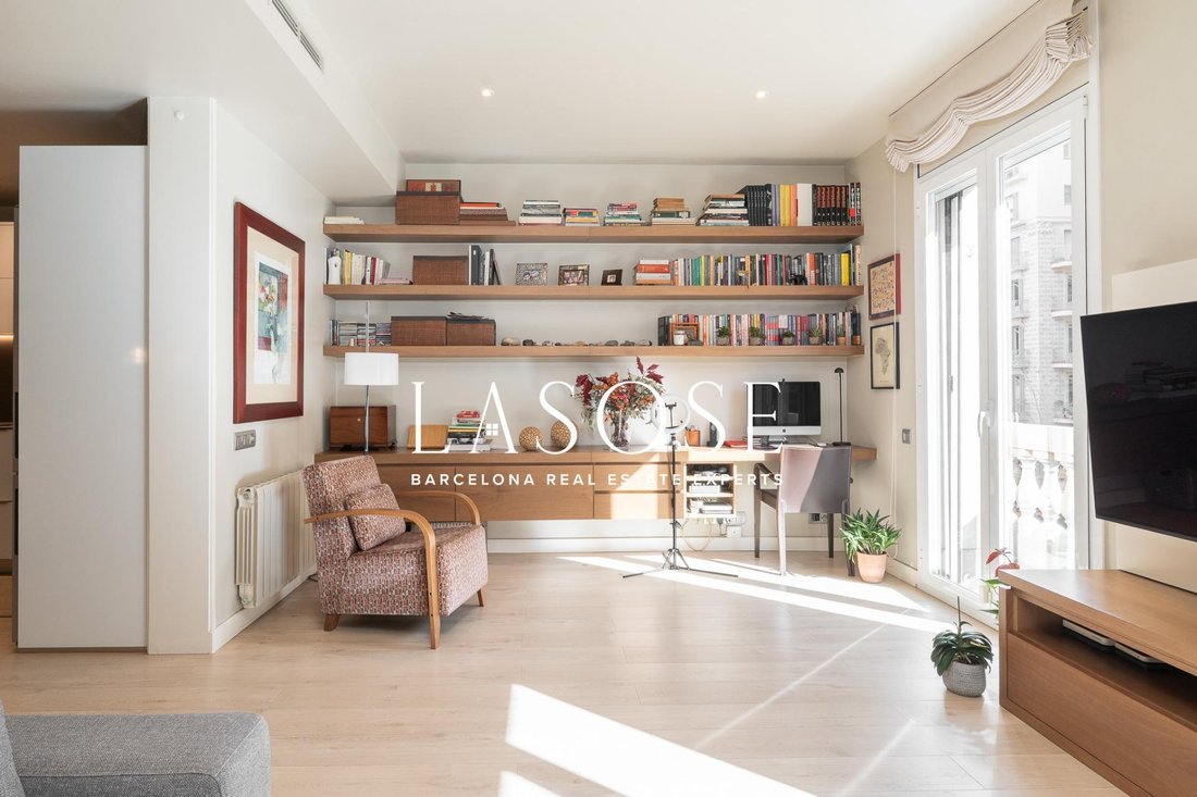 Apartment in Eixample, Barcelona, Spain 4 - 18320129