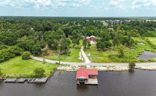 House in Westlake, Louisiana, United States 1