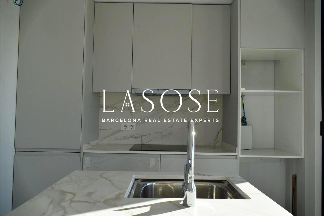 Apartment in Sant Andreu de Palomar, Barcelona, Spain 3 - 18320105
