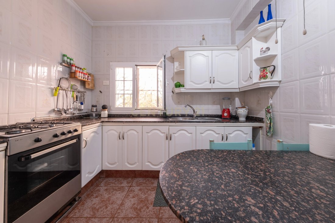 Villa in Guanarteme, Las Palmas de Gran Canaria, Spain 5 - 18322307