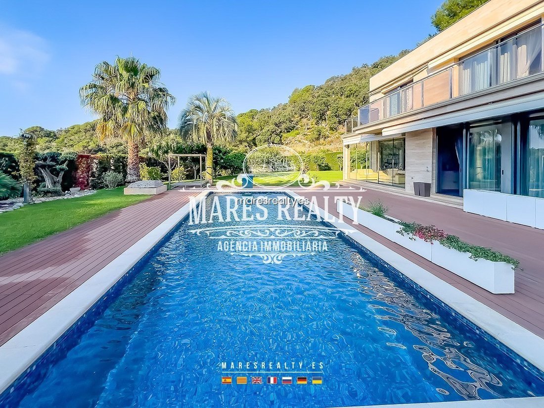 Villa in Tossa de Mar, Catalonia, Spain 2 - 18319825