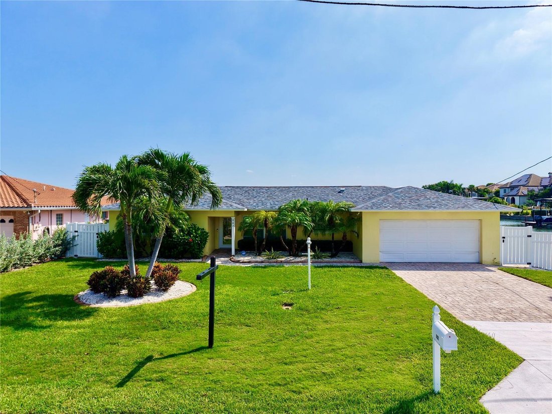 House in Largo, Florida, United States 1 - 18321118