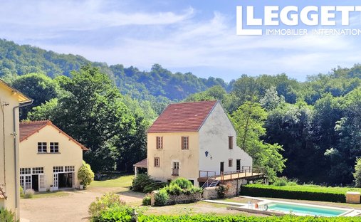 House in Budeliere, Nouvelle-Aquitaine, France 1