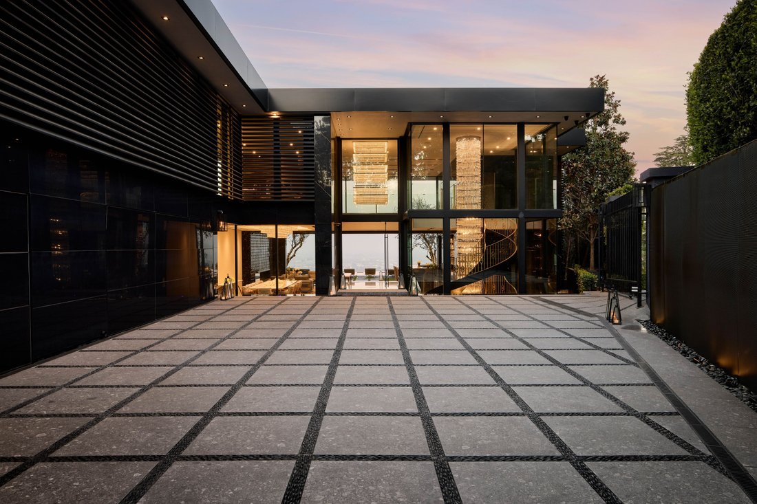 House in Los Angeles, California, United States 3 - 18023511
