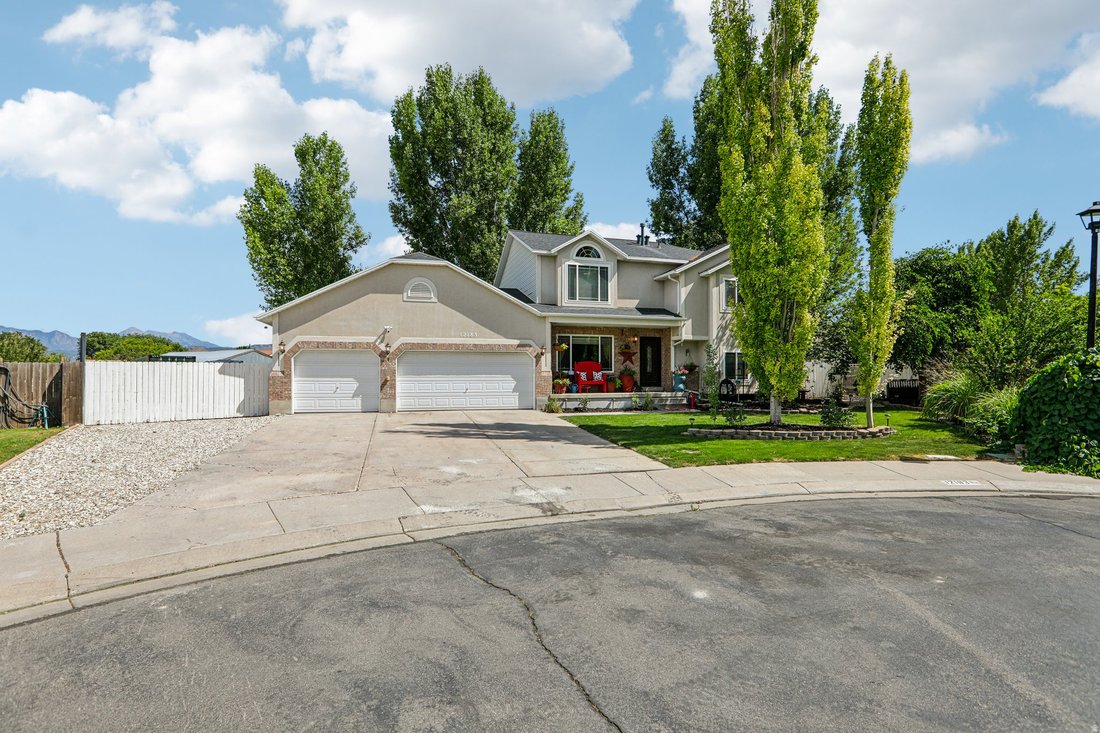 House in Riverton, Utah, United States 1 - 18320993