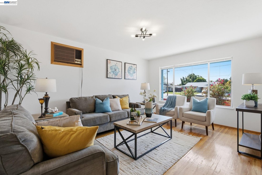 House in Newark, California, United States 2 - 18322026