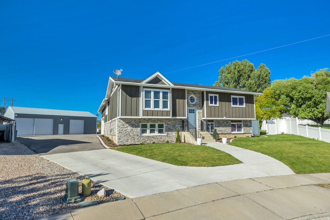 House in Roy, Utah, United States 1 - 18320964