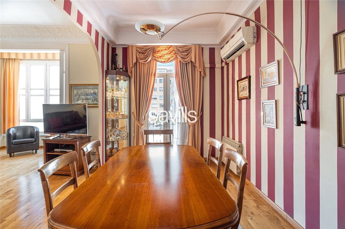 Appartement en Eixample, Barcelone, Espagne 3 - 18319236