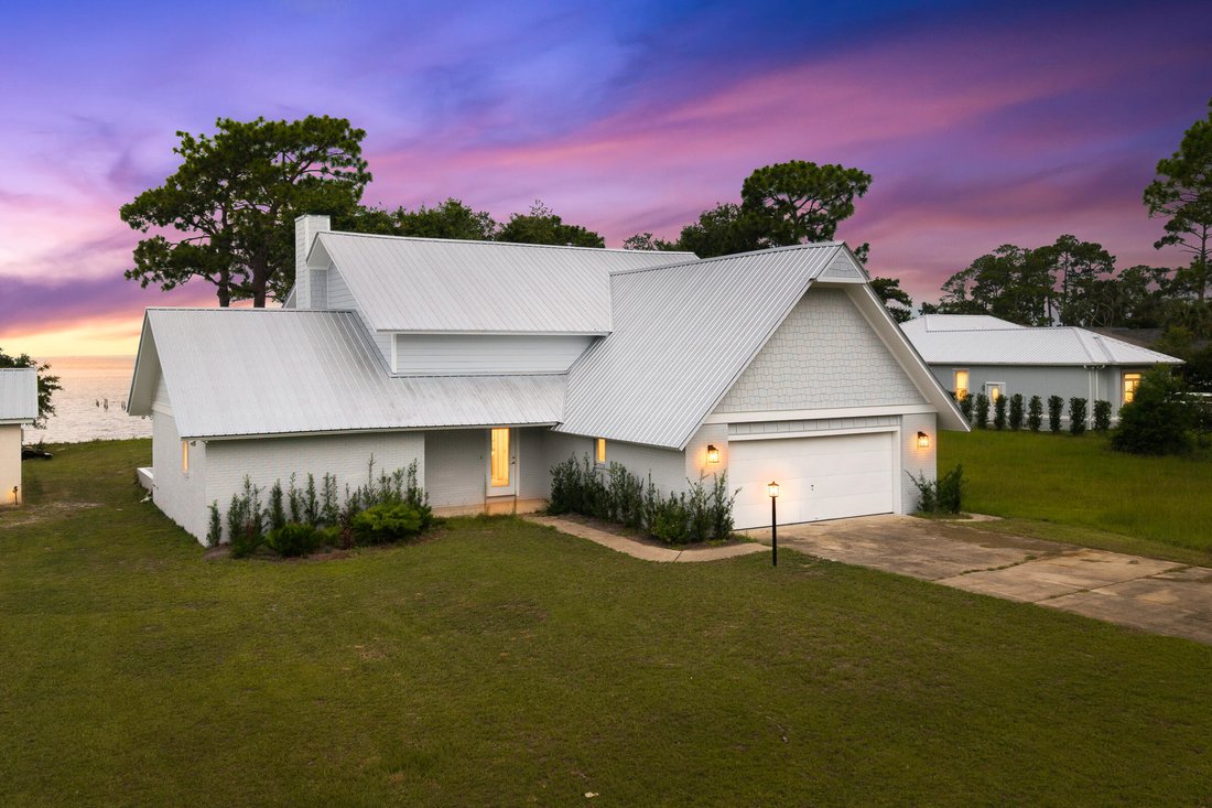 House in Freeport, Florida, United States 1 - 17142369