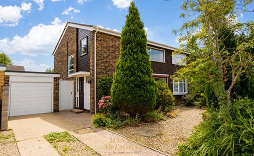 Maison à Furnace Green, Crawley, Angleterre 1