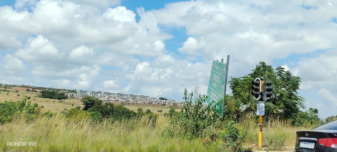 Land in Eldoraigne, Gauteng, South Africa 1 - 17544707