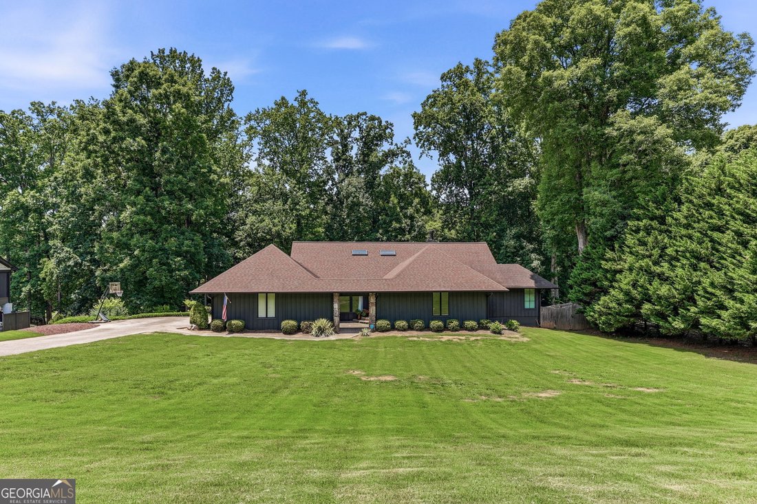 House in Gainesville, Georgia, United States 3 - 18319225