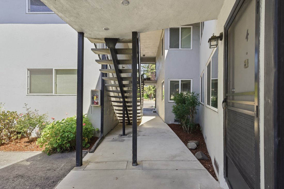 Apartment in Redwood City, California, United States 5 - 18210460