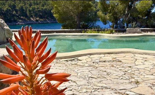 Villa in Milna, Split-Dalmatia County, Croatia 1