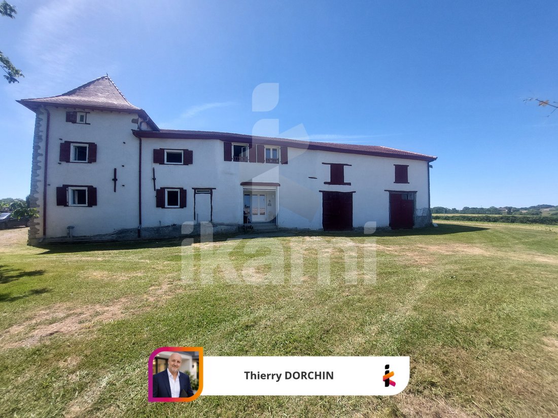 House in Uhart-Mixe, Nouvelle-Aquitaine, France 2 - 18322094