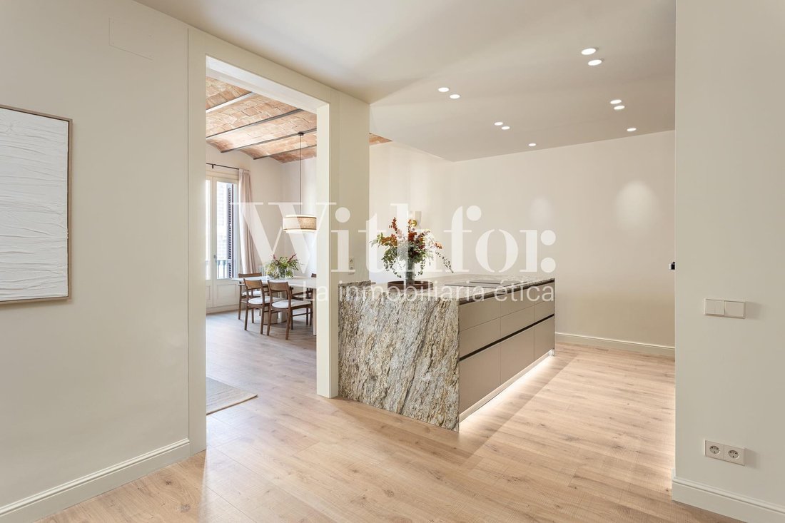 Apartment in Eixample, Barcelona, Spain 5 - 18300681