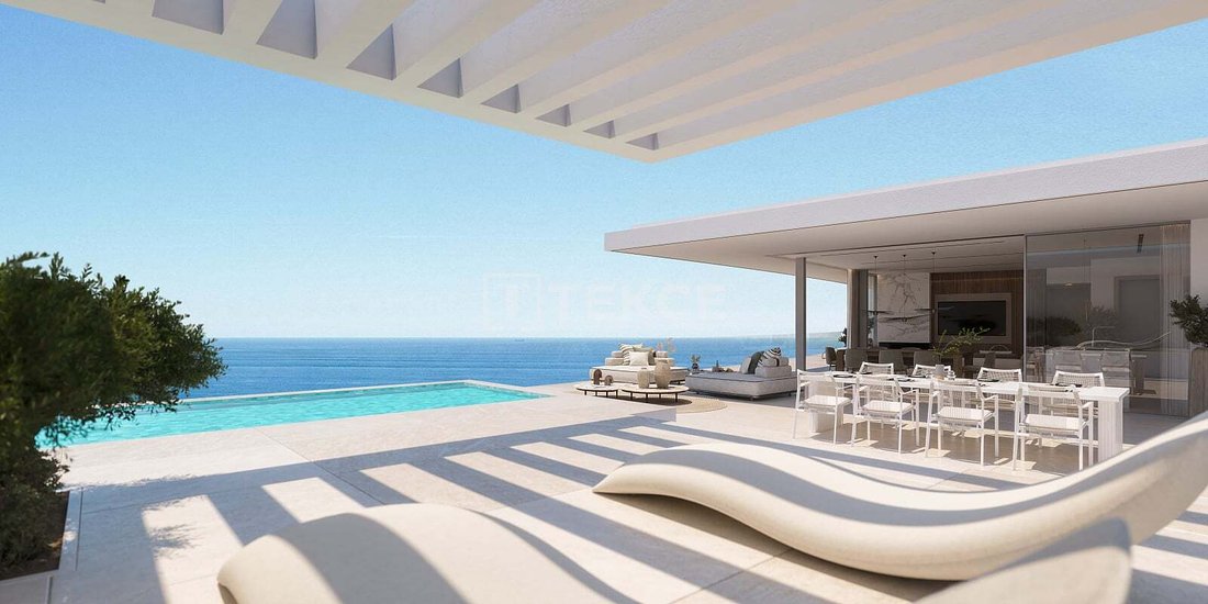 Apartment in Fuengirola, Andalusia, Spain 1 - 18323147